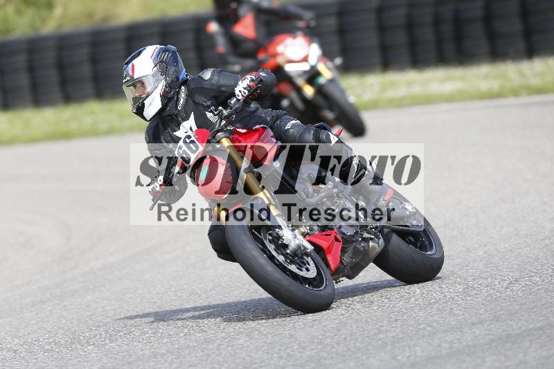 /15 13.05.2025 Max Racing ADR/Gruppe gruen/66